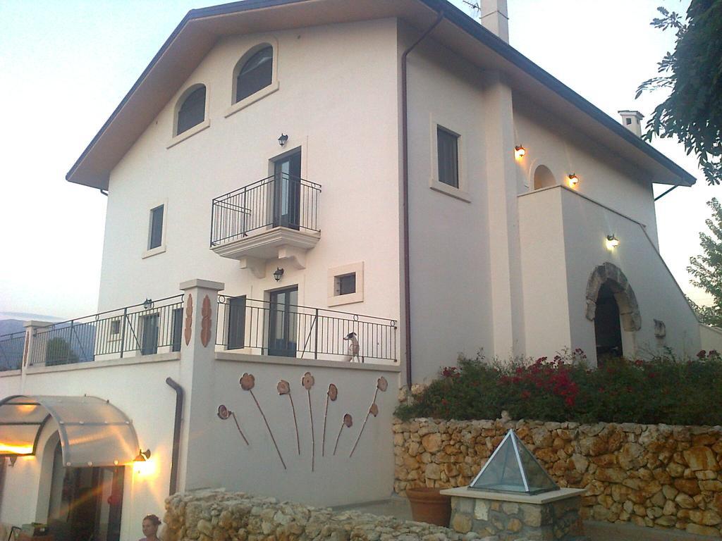 Locanda Dell'Asino D'Oro Villa Sulmona Eksteriør bilde